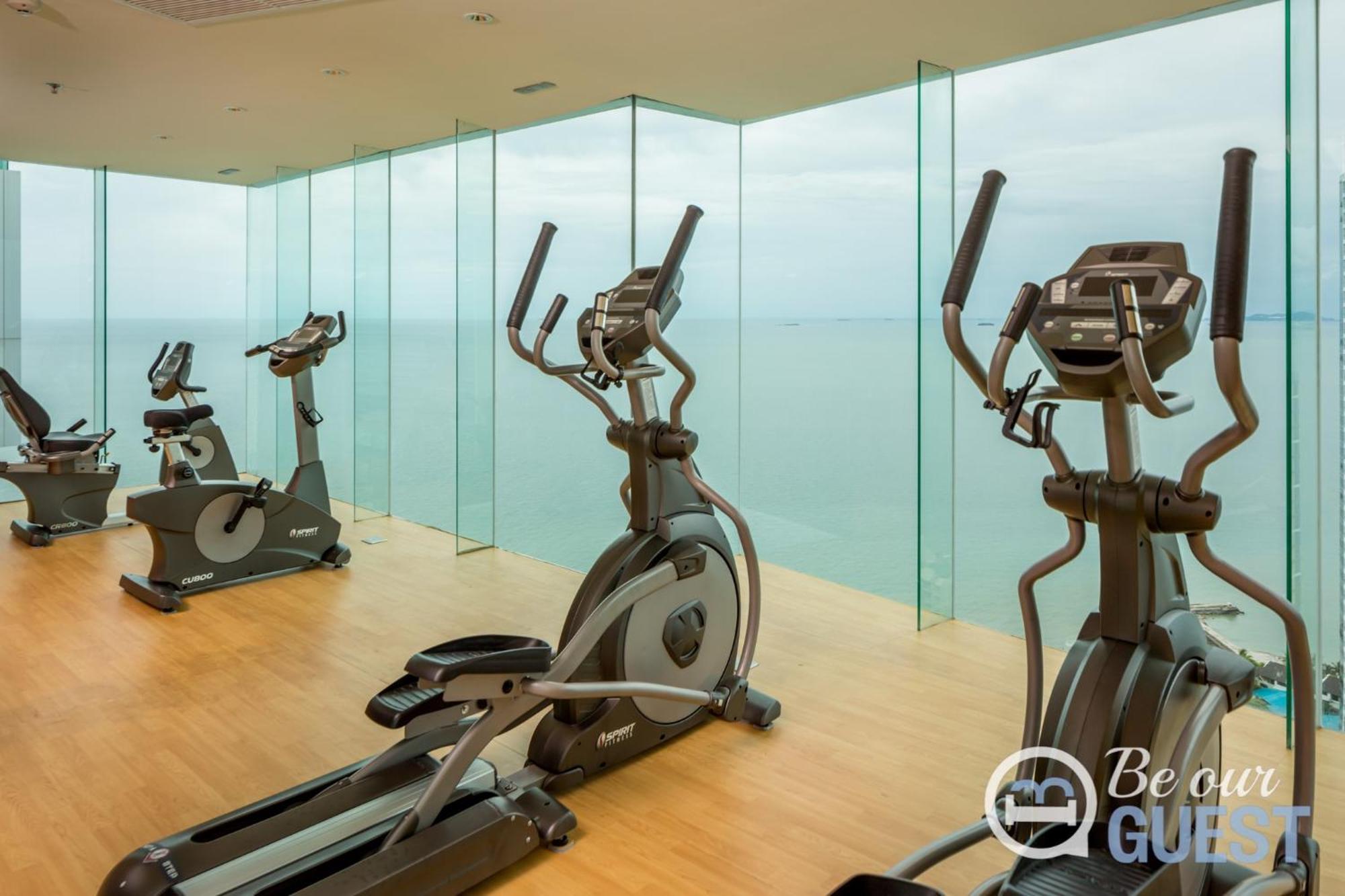 Stunning Sea View Condo On The Beach - Monthly Stay Pattaya Exterior foto